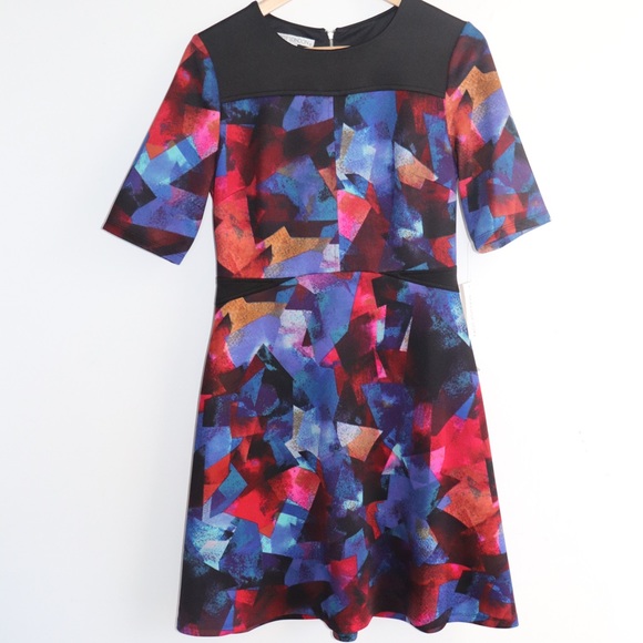 MAGGY LONDON Geo Fit Flare Short Sleeve Dress - Picture 3 of 5